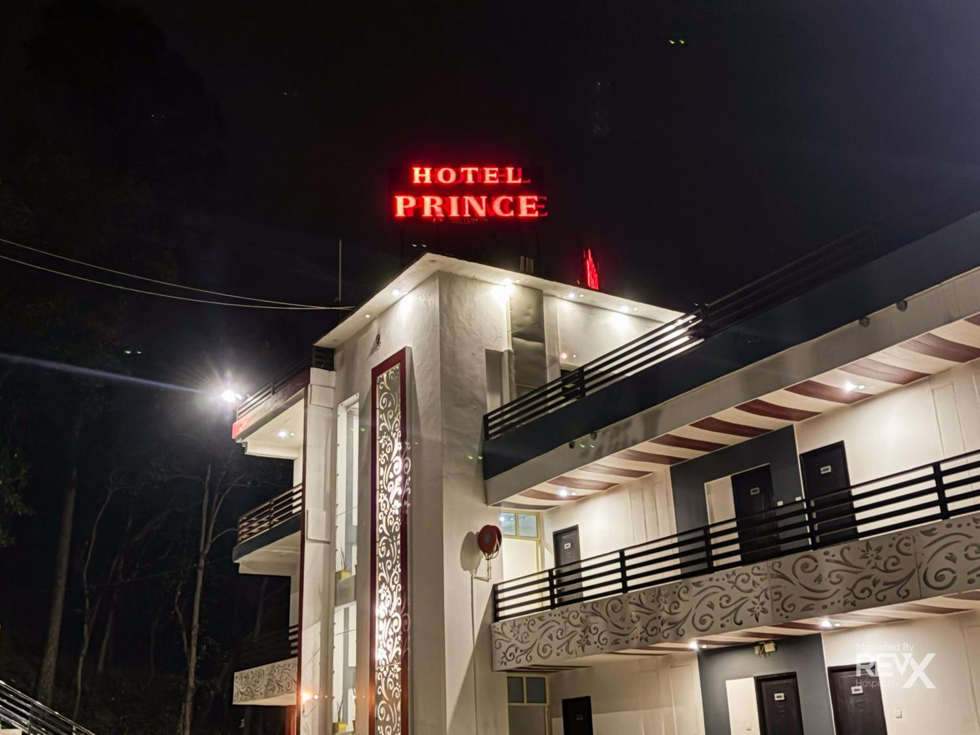 Hotel Prince Valley 兰斯顿 外观 照片