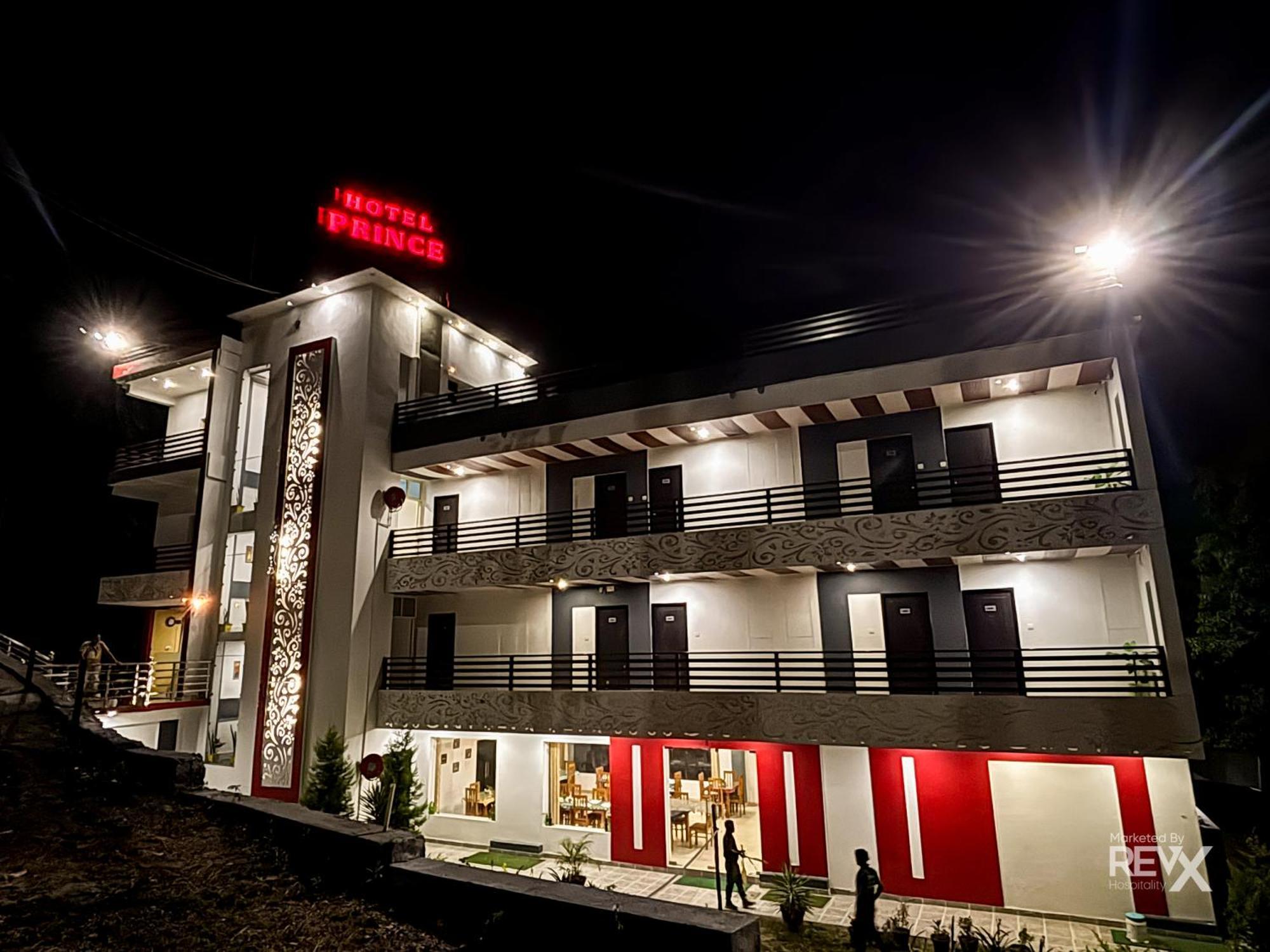 Hotel Prince Valley 兰斯顿 外观 照片